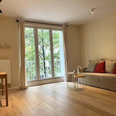 Cozy Studio Flat In Saska Kepa وارسو المظهر الخارجي الصورة